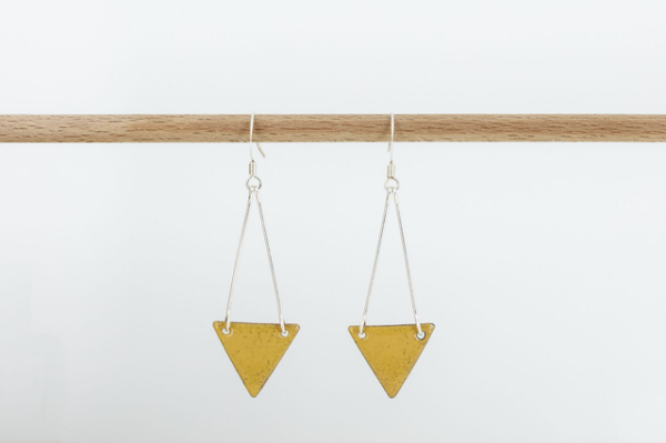 Boucles d’oreilles fanion jaune